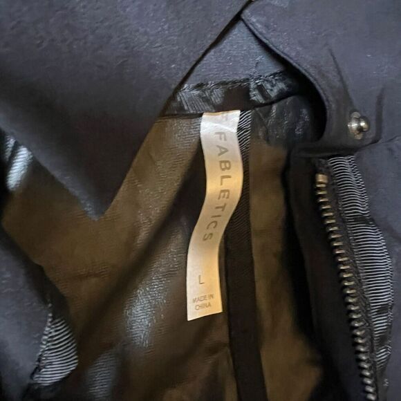 Fabletics Giana Ruched Sleeve Lightweight Jacket RainCoat Black Size Large - Picture 10 of 11